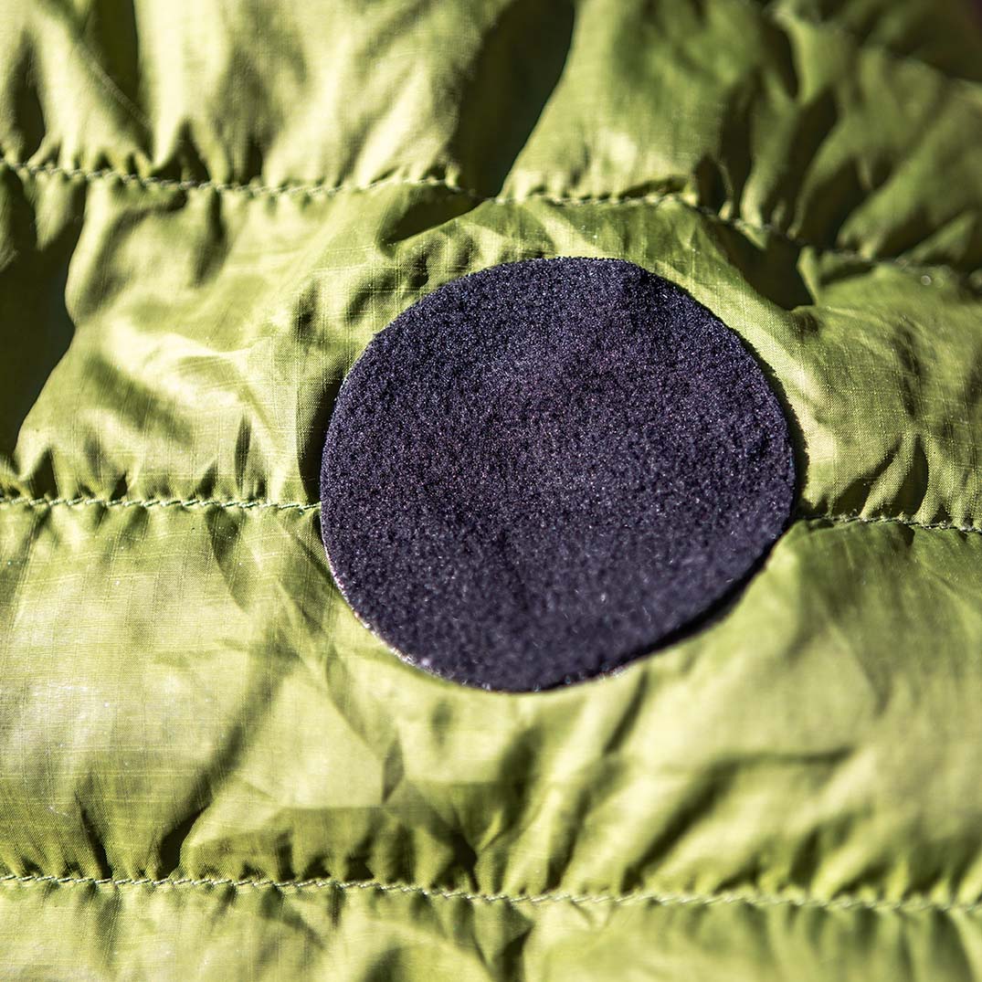 BLACK POLY FLEECE CIRCLE