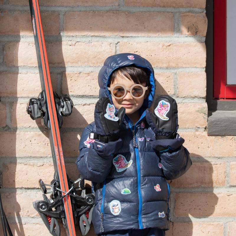 SKIING AXOLOTL