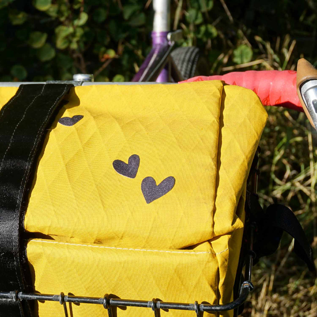 BLACK HEARTS DAZZITS™