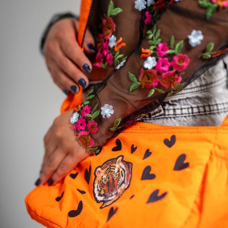 BLACK HEARTS DAZZITS™